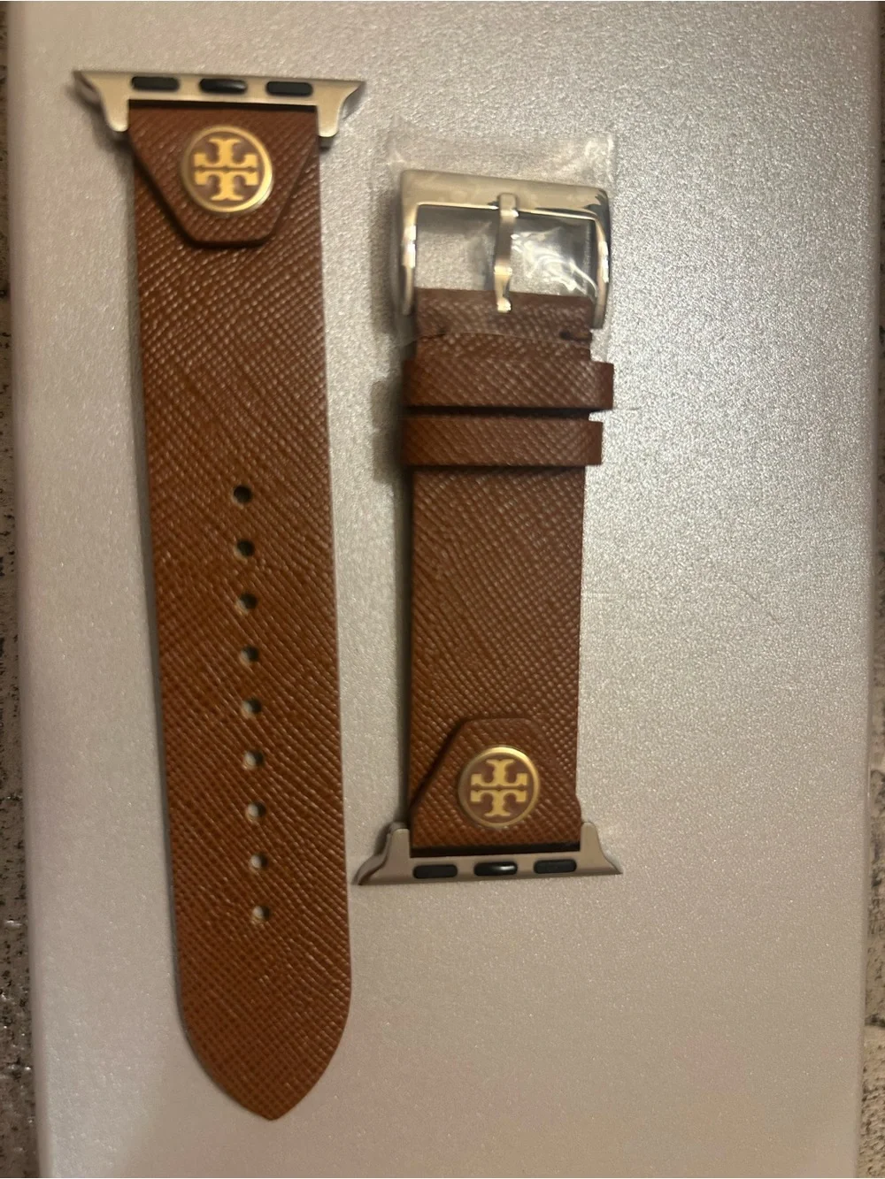 Tory Burch Saffiano Leather Apple Watch ⌚️ Band 38-40mm NWOT